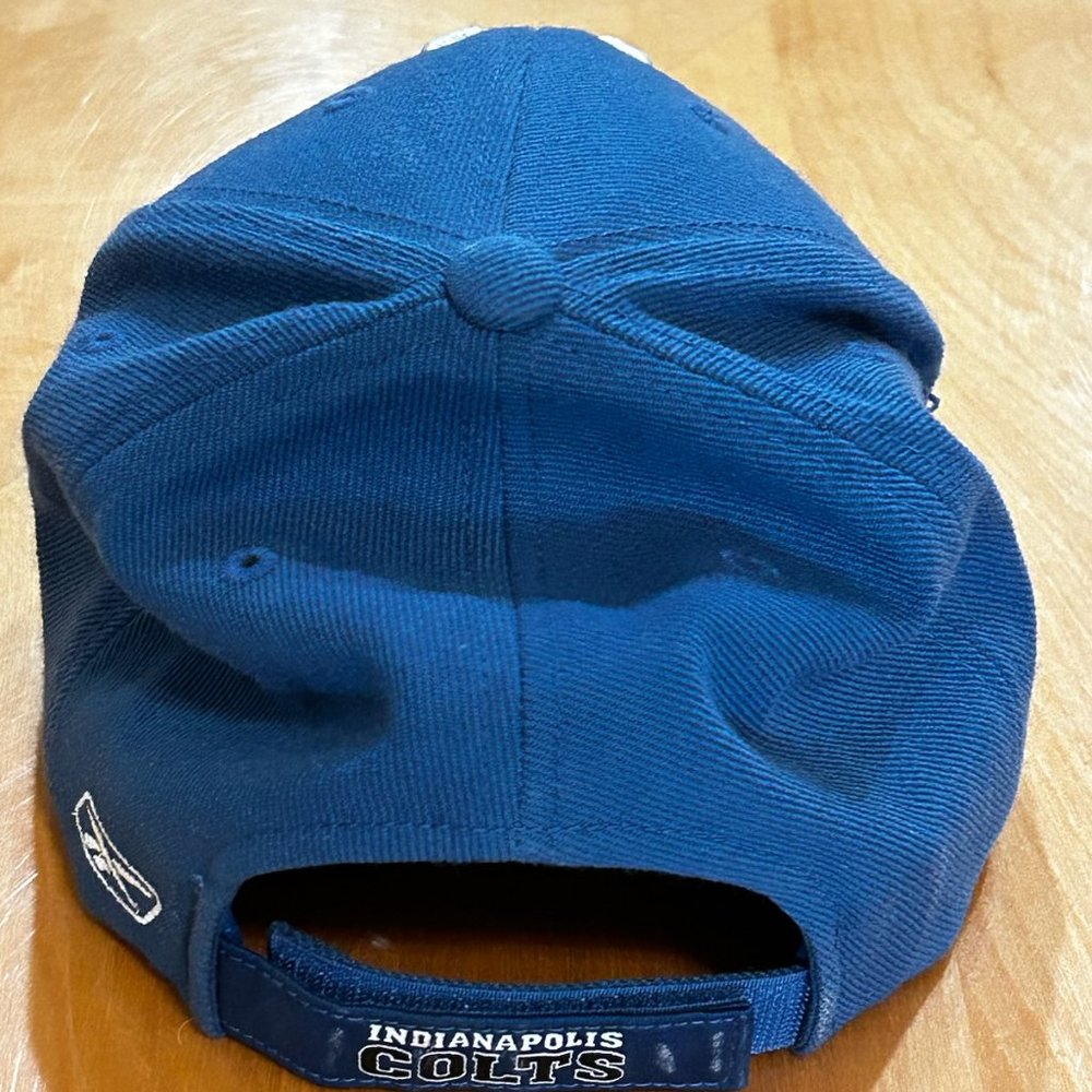 Colts Hat - Picture 3 of 5